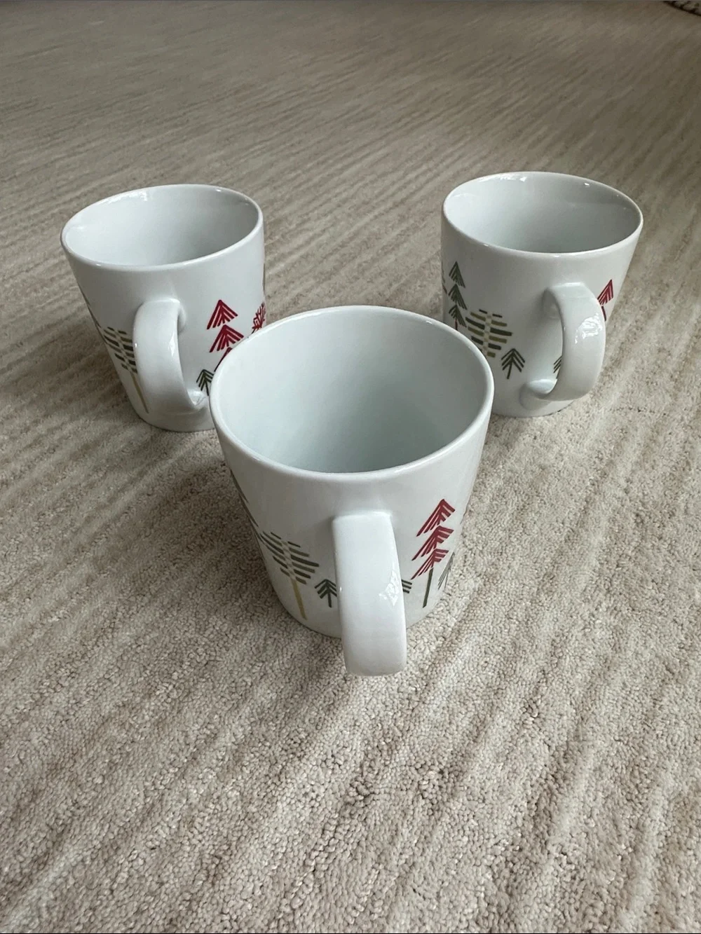Set of 3 Crate & Barrel Julia Rothman Yule Town Christmas Tree 16 oz Mug Holiday